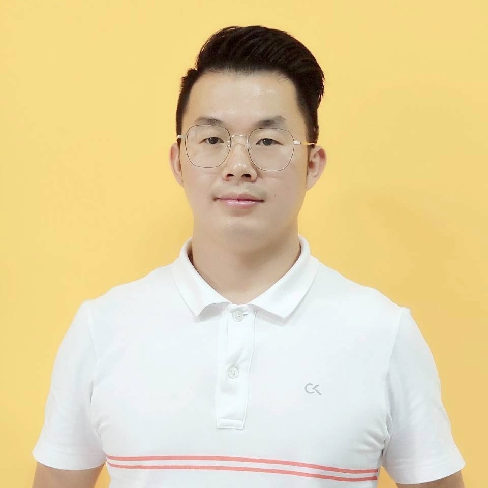 Dennis Liu